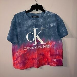 Blue Pink and White Calvin Klein Jeans tie dye tshirt cropped Medium
